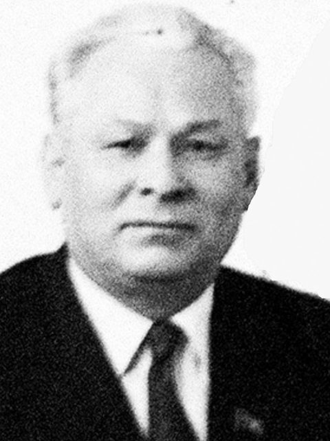 Konstantinas Černenka, portretas