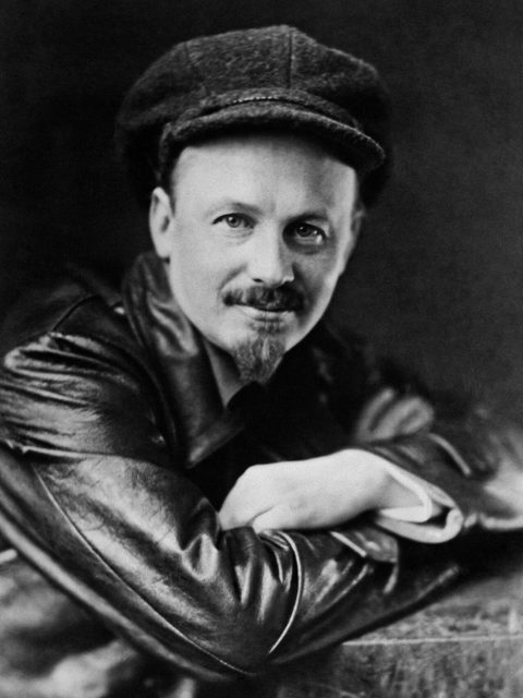 Nikolajus Bucharinas, portretas